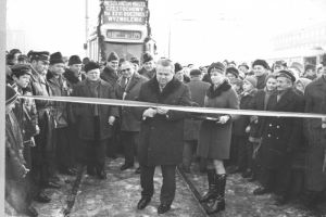 Otwarcie komunikacji tramwajowej w dzielnicy Tysiąclecia-Północ, 1971 r.